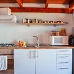 Teixeira House أركو دا كالهيتا