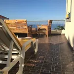 Teixeira House شقة أركو دا كالهيتا