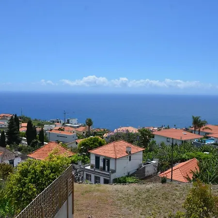 Teixeira House *