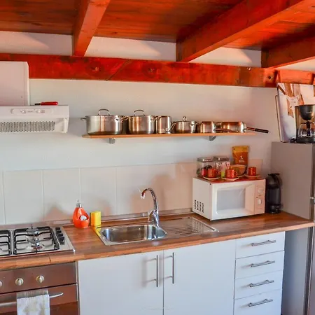 Teixeira House アパート