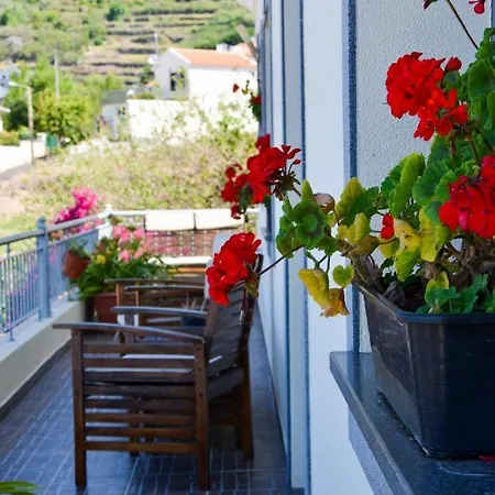 Teixeira House * Arco da Calheta (Madeira)