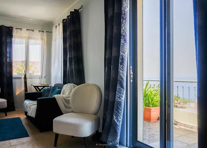 Daire Teixeira House Arco da Calheta (Madeira)