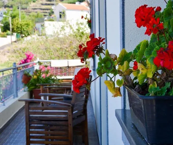 Teixeira House * Arco da Calheta (Madeira)