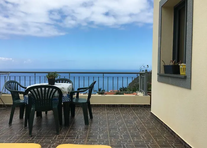 Teixeira House * Arco da Calheta (Madeira)