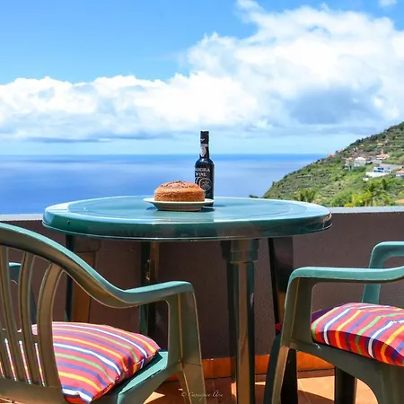 Teixeira House Arco da Calheta (Madeira)